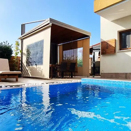 Shanti House *