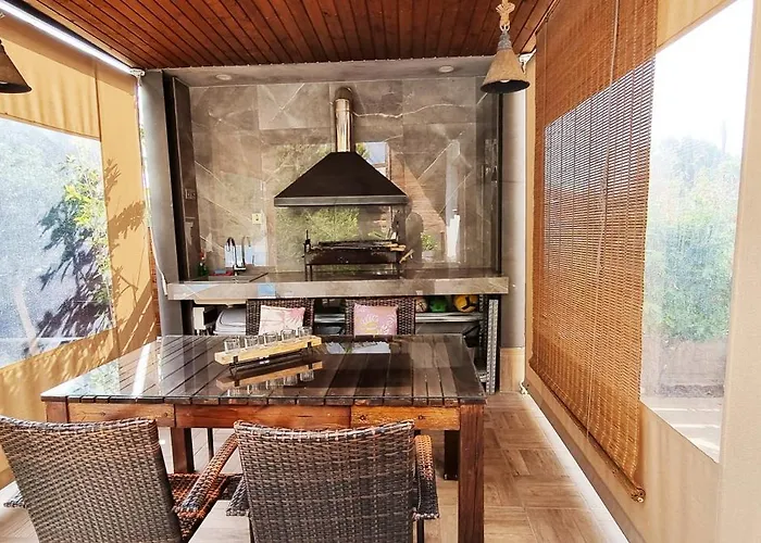 Shanti House * פאפוס