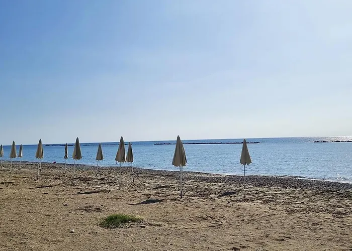 Shanti House * Πάφος